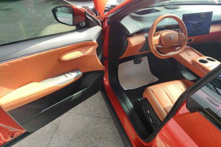 Used Deepal S07 2024 215Max Qiankun Intelligent Driving ADS SE Range-Extended Version
