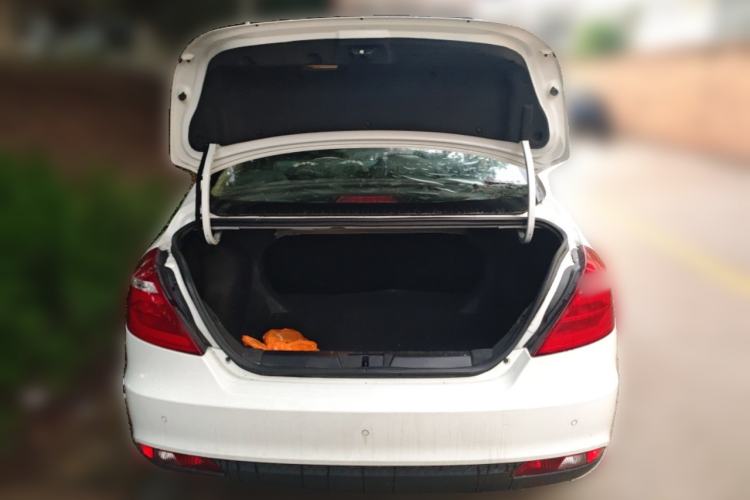 Used Geely Auto Emgrand 2017 Sedan Million Edition 1.5L Manual - Upward Version
