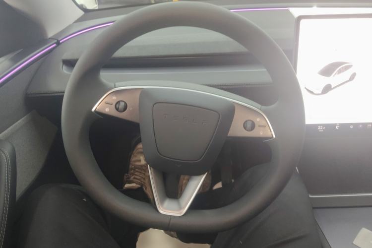 Used Tesla Model Y 2025 Rear-Wheel Drive First Edition