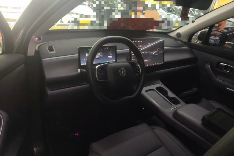 Used Leapmotor C16 2024 Range-Extended 200 Luxury Edition Center Console