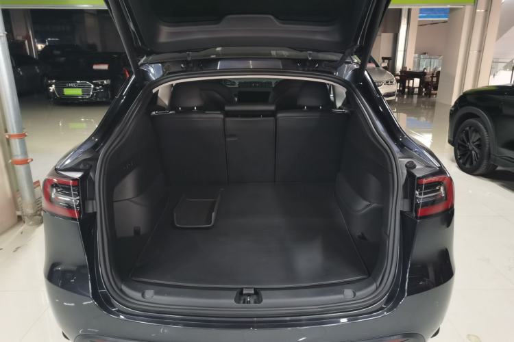 Used Tesla Model Y 2024 Rear-Wheel-Drive Version