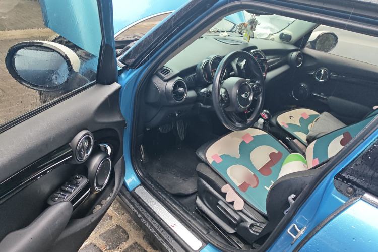 Used MINI MINI 2015 2.0T COOPER S Five-Door Edition
