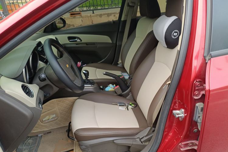 Used Chevrolet Cruze 2015 1.5L Classic SL MT
