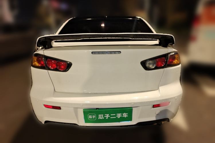 Used Mitsubishi Lancer EX 2016 1.8L Manual Black-and-White Retro Edition