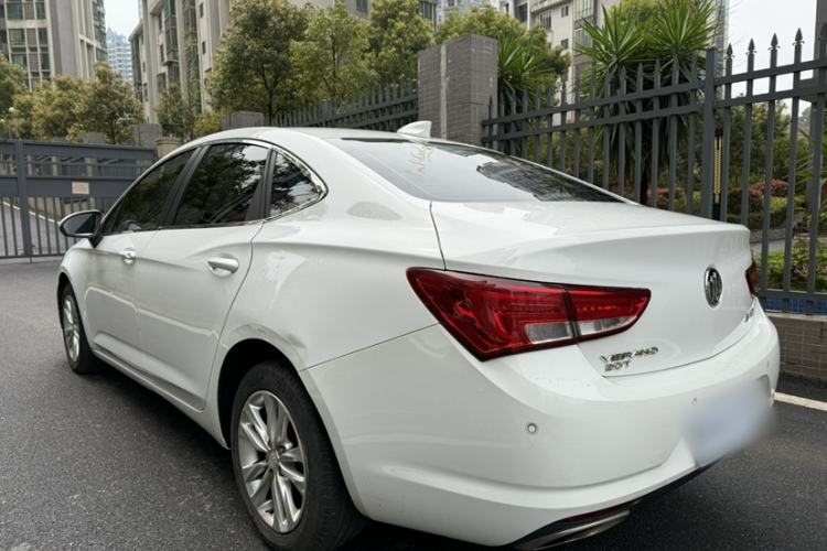 Used Buick Verano 2018 Sedan 20T Dual-Clutch Leading Model Exterior 3