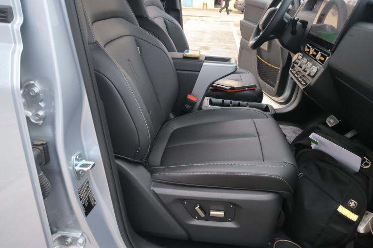 Used iCAR V23 2025 401 Two-Wheel Drive Advanced Edition