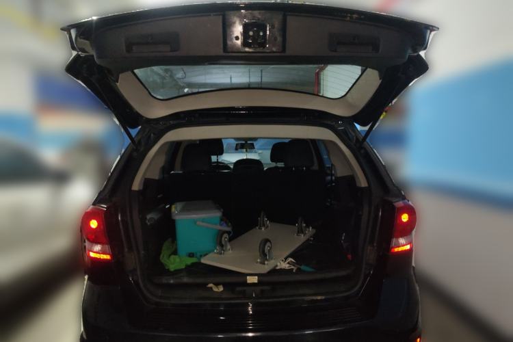 Used Fiat Freemont 2012 2.4L Comfort Edition
