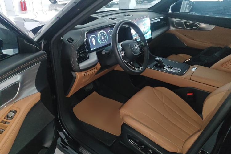 Used GAC Trumpchi ES9 2024 PHEV with 143 km Max