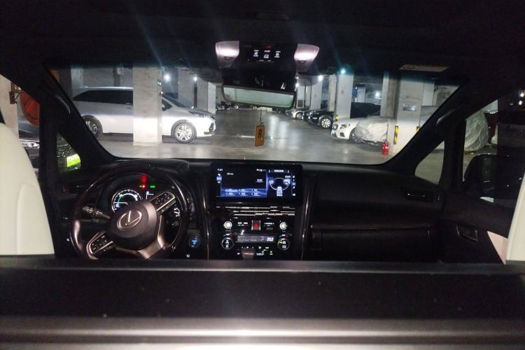 Used Lexus LM 2020 300h Four-Seat Grand Edition