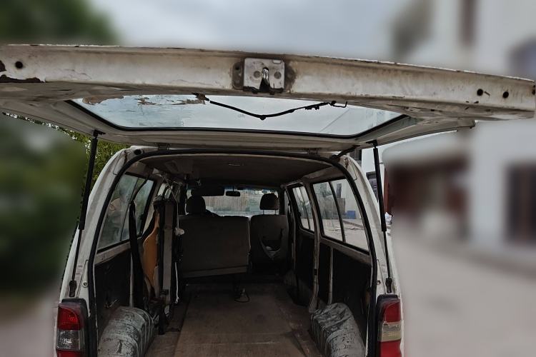 Used Jinbei Express 2017 2.0L Standard Version V19
