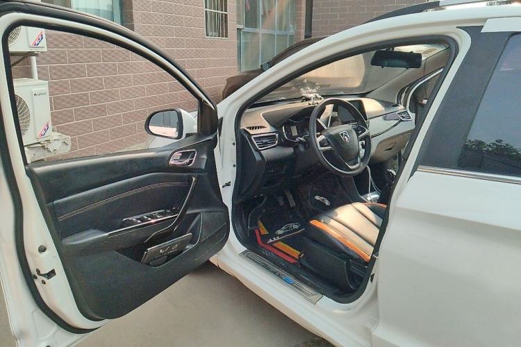 Used Baojun 310 2016 1.2L Manual Luxury Model