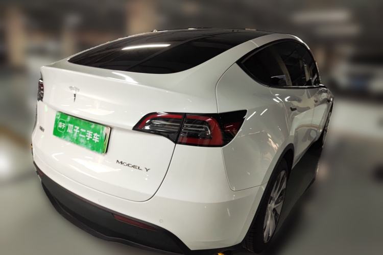 Used Tesla Model Y 2022 Rear-Wheel-Drive Version
