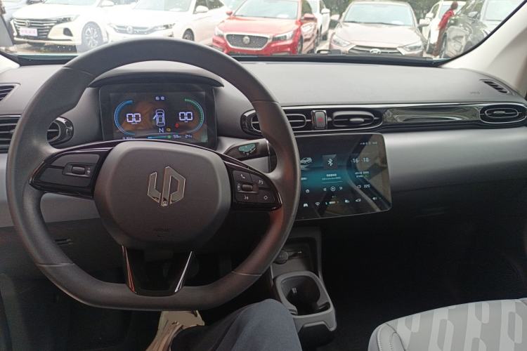 Used Leapmotor T03 2025 403 Comfort Edition Center Console