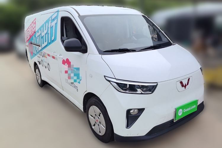 Used Wuling Yangguang 2024 300km Comfort Version with Sealed Windows 60kW
