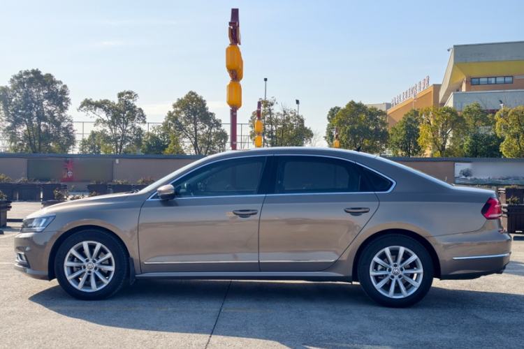 Used Volkswagen Passat 2017 280TSI DSG Luxury Edition