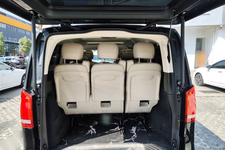 Used Mercedes-Benz V-Class 2022 V 260 Prestige Edition