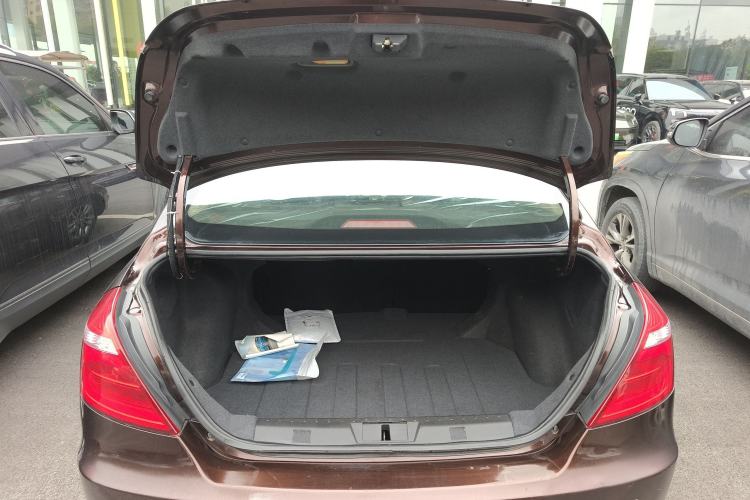 Used Geely Auto Emgrand 2017 Sedan Million Edition 1.5L Manual - Upward Version
