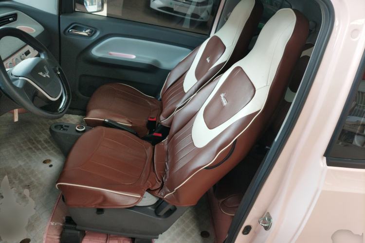 Used Wuling Hongguang MINIEV 2021 Macaron Premium Model – Lithium Iron Phosphate Left Front Seat