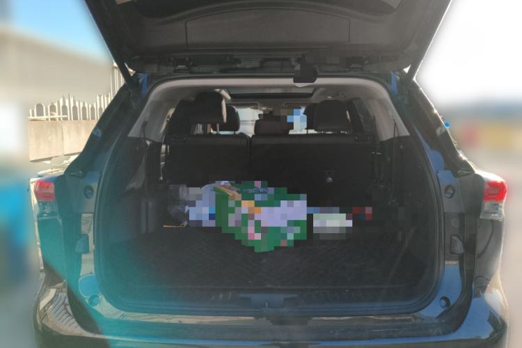 Used Toyota Highlander 2024 2.5L Smart Electric Hybrid Dual-Engine Four-Wheel Drive Prestige Version – 7 Seats