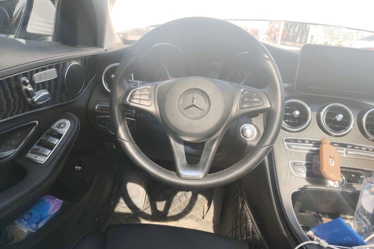 Used Mercedes-Benz C-Class 2017 Facelift C 200 L Sport Edition Steering Wheel