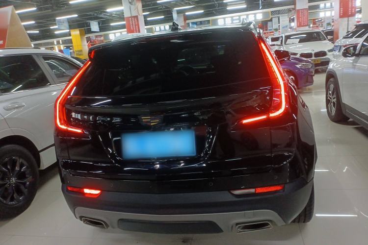 Used Cadillac XT4 2020 28T Two-Wheel-Drive Leading Version