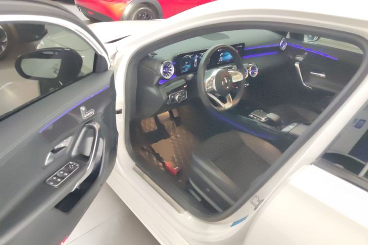 Used Mercedes-Benz A-Class 2021 A 200 L Sport Sedan Fashion Model