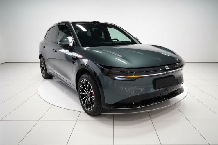 Used Zeekr 7X 2025 100 kWh Long-Range Rear-Wheel Drive with Intelligent Driving Features