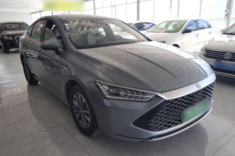 Used BYD Qin PLUS 2024 HONOR Edition DM-i 55KM Leading Model
