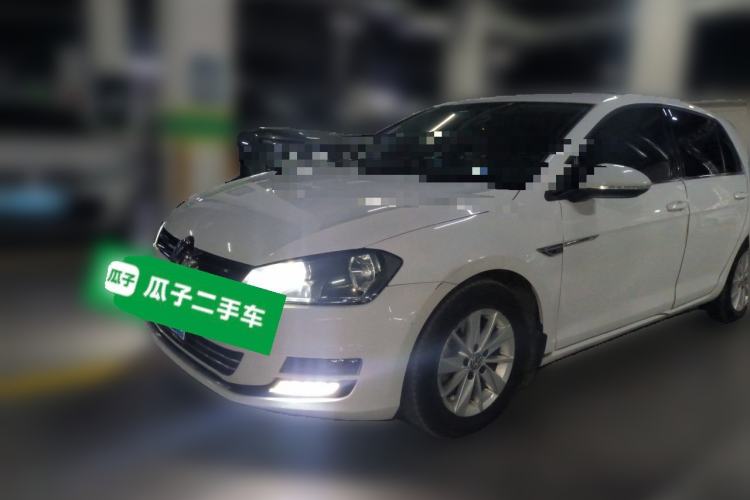 Used Volkswagen Golf 2015 1.6L Manual Fashion Edition