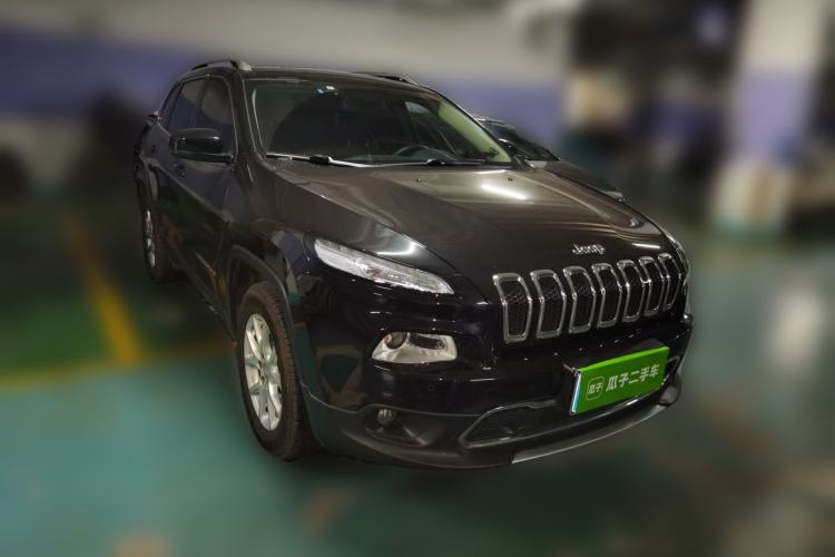 Used Jeep Cherokee 2016 2.4L Professional Smart Version