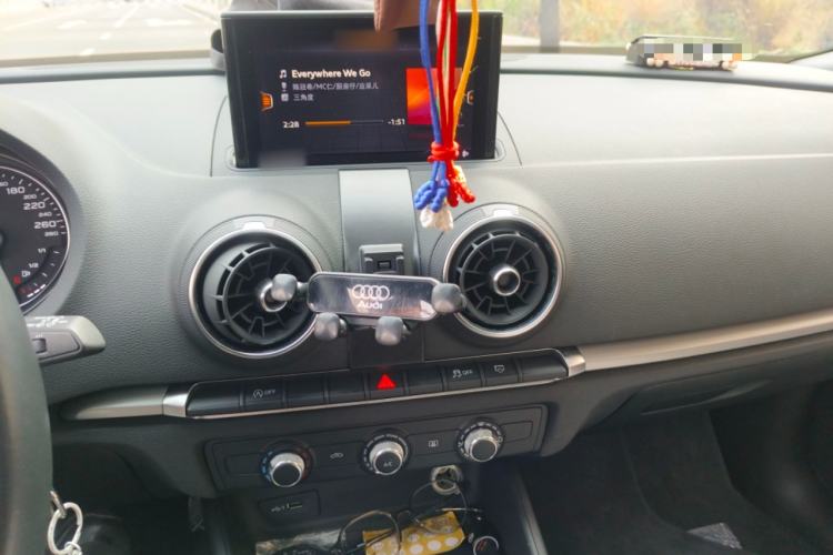 Used Audi A3 2020 Restyled Sportback 35 TFSI Entry-Level China VI Emission Standard
