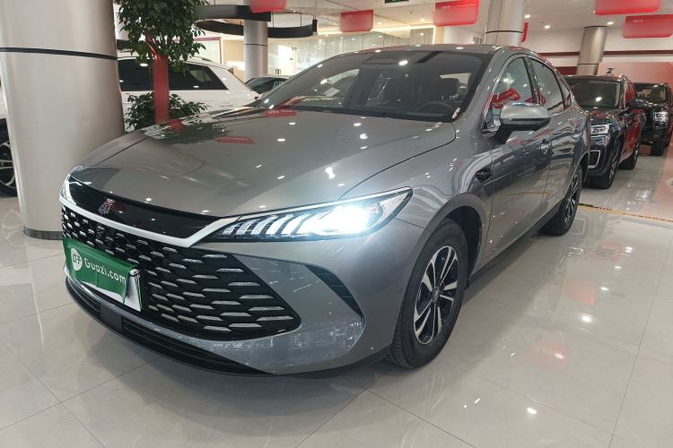 Used BYD Qin PLUS 2025 DM-i Smart Drive 120KM Superior Model