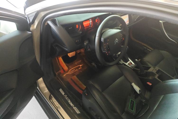 Used Citroen C5 2013 2.3L Automatic Zunyu Model