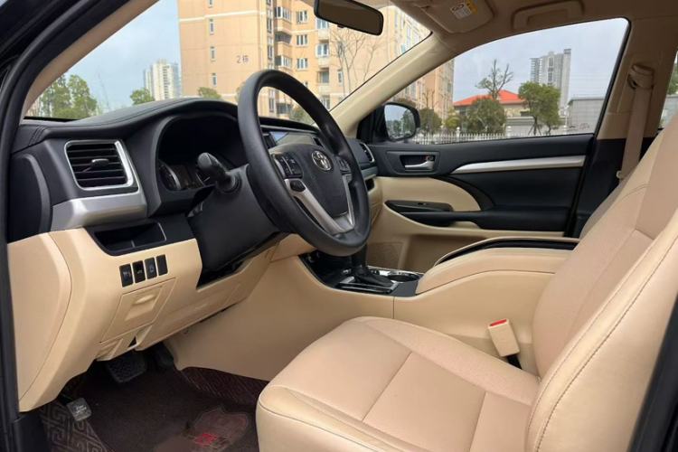 Used Toyota Highlander 2018 2.0T Four-Wheel Drive Elite Edition 7 Seats China VI Standard