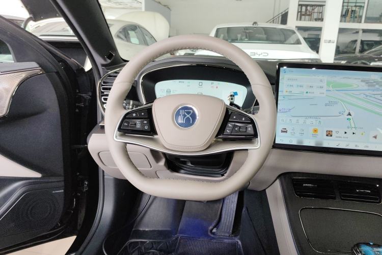 Used BYD Han 2025 DM-i Intelligent Driving Edition 125KM LiDAR Flagship Model