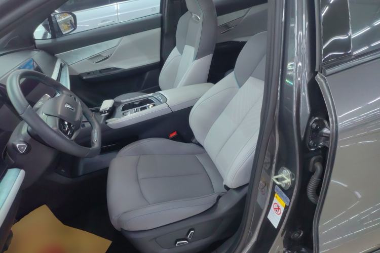 Used CHANGAN UNI-T 2023 Second-Generation 1.5T Prestige Model Left Front Seat