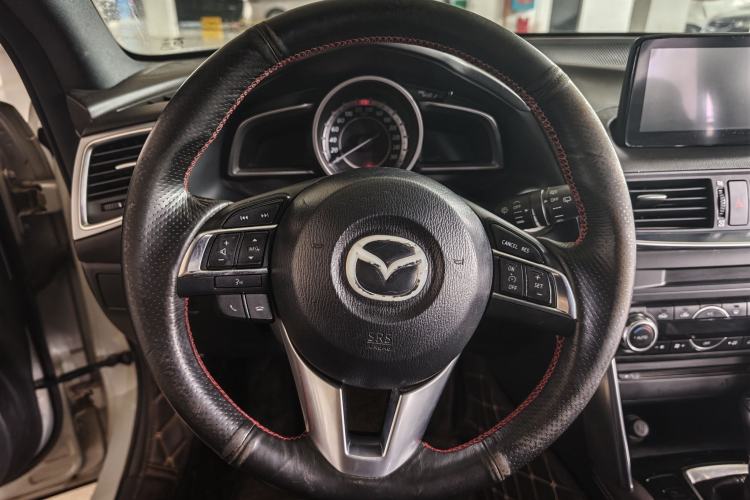 Used Mazda CX-4 2016 2.0L Automatic 2WD Blue Sky Luxury Edition