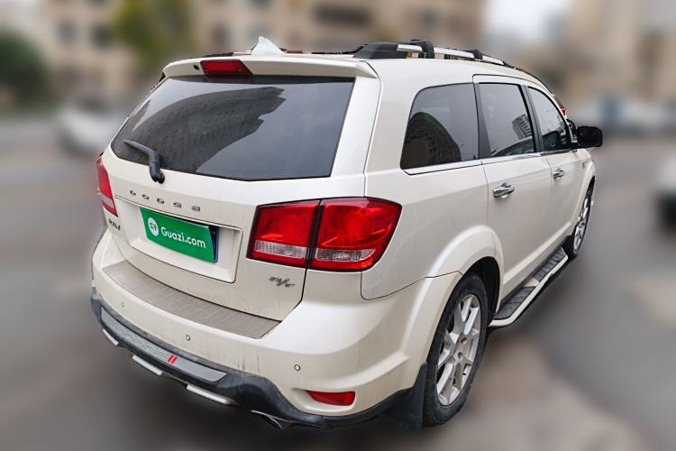 Used Dodge Journey 2013 2.4L Two-Wheel Drive Luxury Version