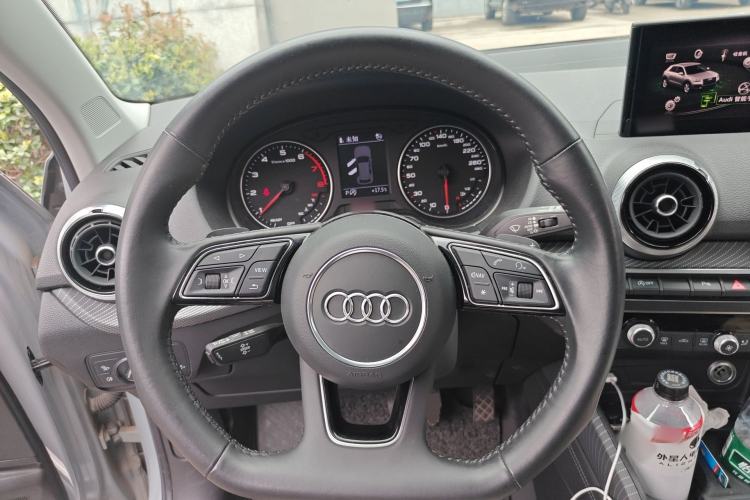 Used Audi Q2L 2022 35 TFSI Fashion Dynamic Model