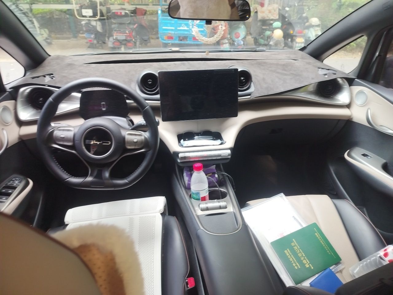 BYD Dolphin 2023 420 km Free Version — снимка 9