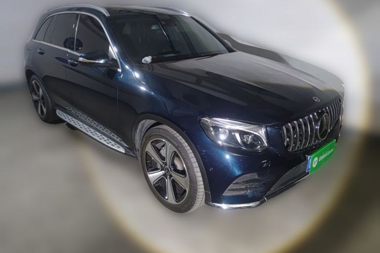Used Mercedes-Benz GLC 2019 GLC 300 L 4MATIC Dynamic Model Front Right 45 Deg