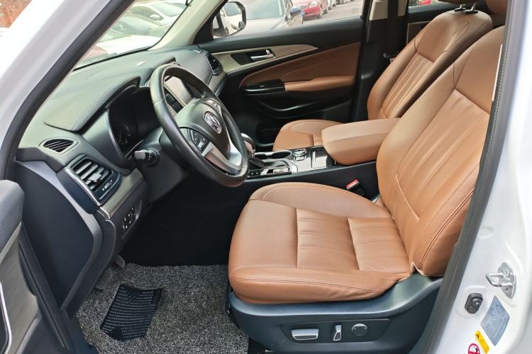 Used Changan CS95 2017 2.0T Two-Wheel Drive Zhituo Edition