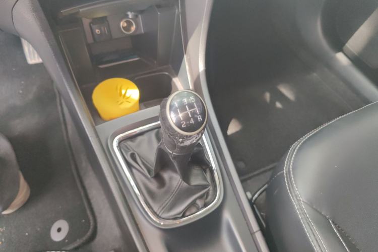 Used Suzuki Alivio 2015 1.6L Manual Comfort Model
