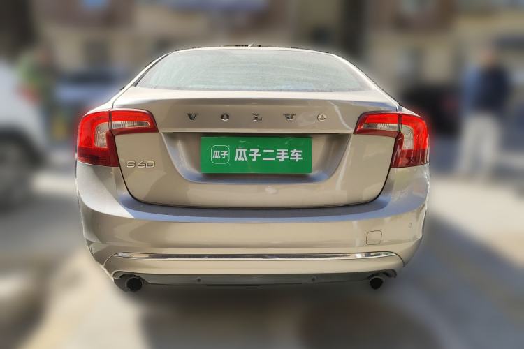 Used Volvo S60 2015 S60L 2.0T Zhiyuan Edition