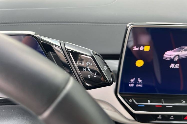 Used Volkswagen ID.6 CROZZ 2022 Long-Range Lite PRO Edition