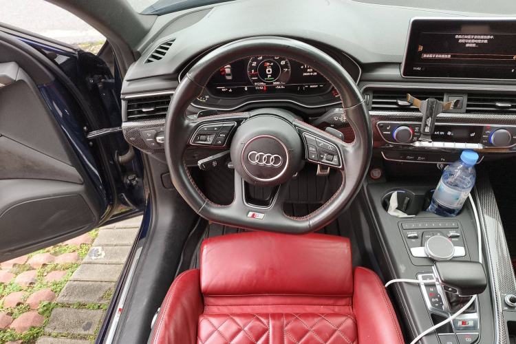 Used Audi S4 2018 S4 3.0TFSI Steering Wheel