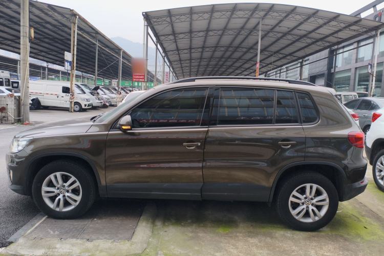 Used Volkswagen Tiguan L 2015 1.8TSI Automatic Two-Wheel Drive Trend Edition
