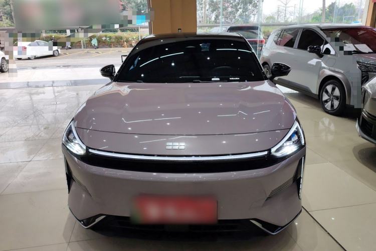 Used Geely Galaxy L6 2024 125km Creative Edition
