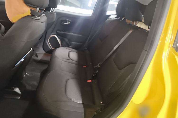 Used Jeep Renegade 2017 180T Automatic Jingneng Edition Left Rear Seat