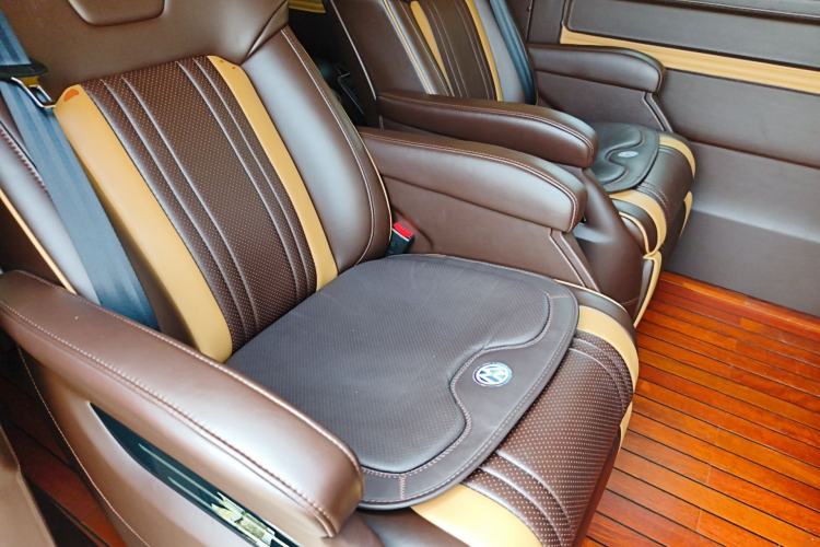 Used Volkswagen Caravelle 2018 2.0 TSI 4x4 Luxury Edition 7-Seater Left Rear Seat